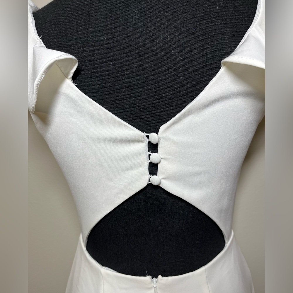 Nwot David’s Bridal Db Studio Ruffle Strap, Keyho… - image 4